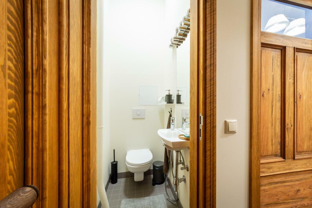 리가 Stories Writer'S Ap 40Sqm Renovated Free Parking 아파트 외부 사진